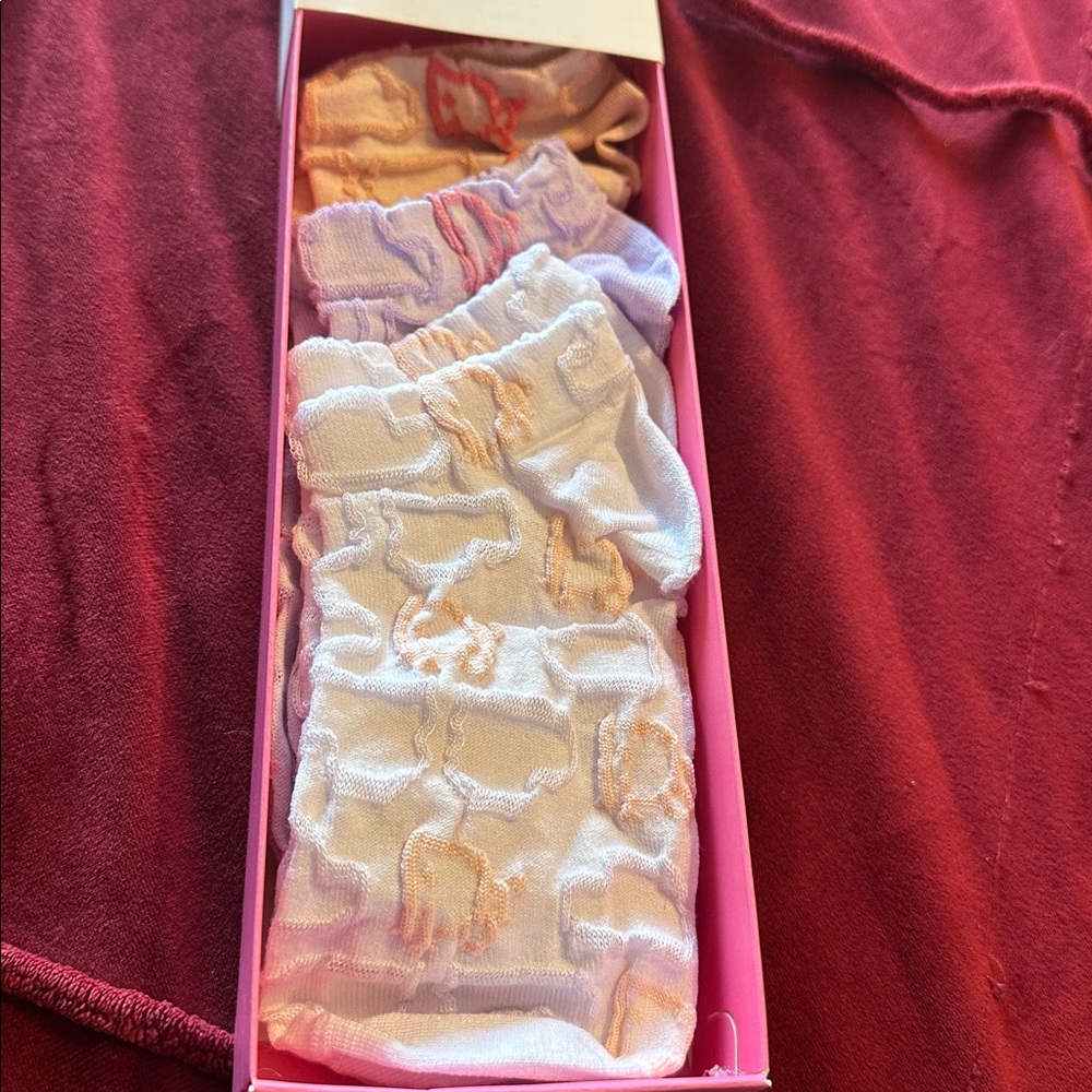 Dior orange, white and Purple woman  Socks Collection - Picture 7 of 8
